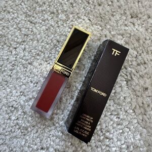 Tom Ford Liquid Lip Matte Red 123 Devoted
